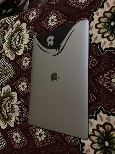 macbook pro 2018