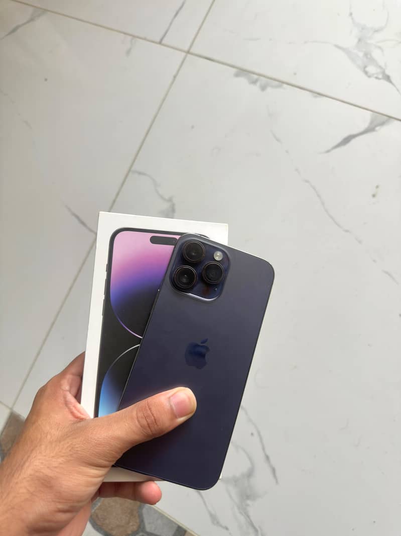 Apple iPhone 14 Pro Max 6