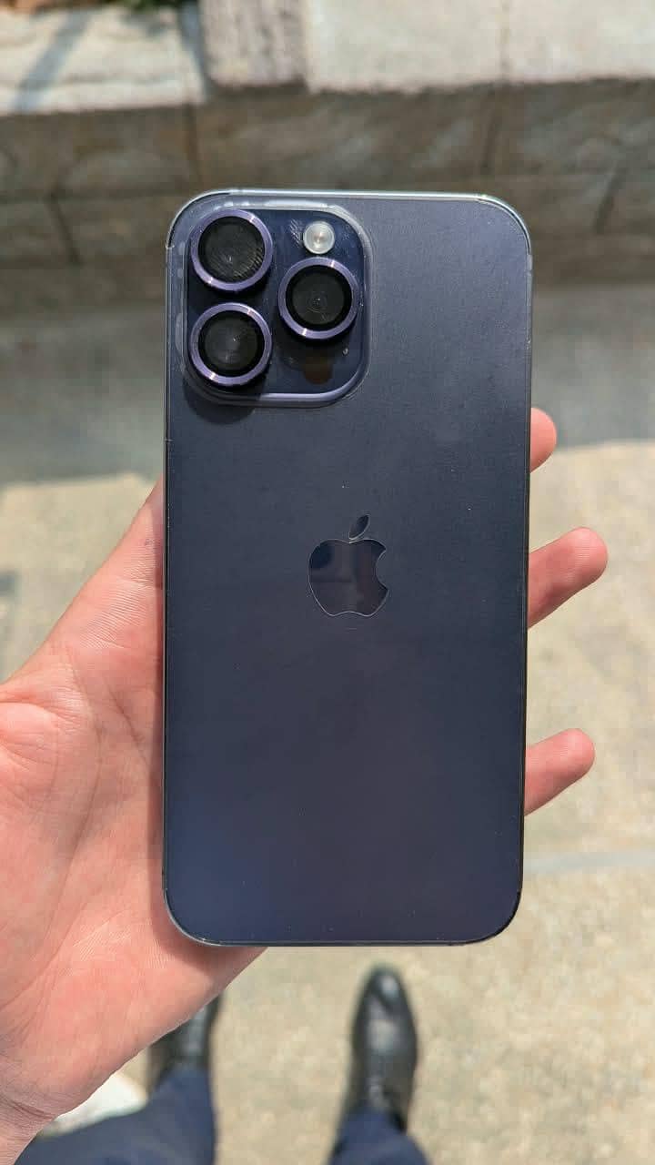 Apple iPhone 14 Pro Max 0
