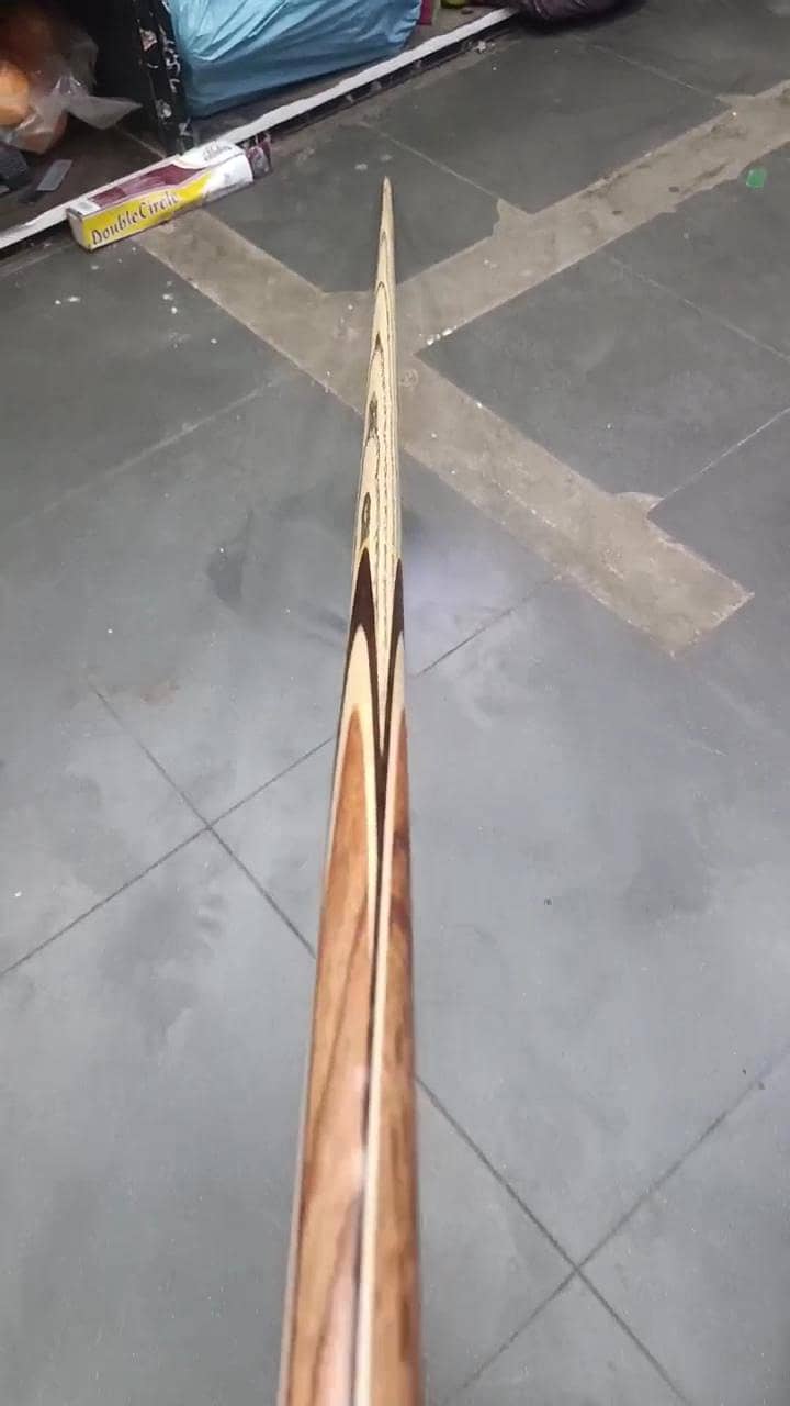 MKR CUSTOM CUE 1
