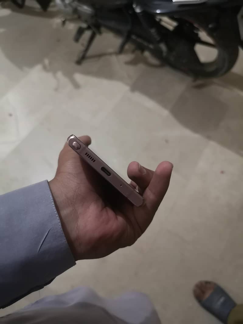 Samsung Mobile Note 20 5