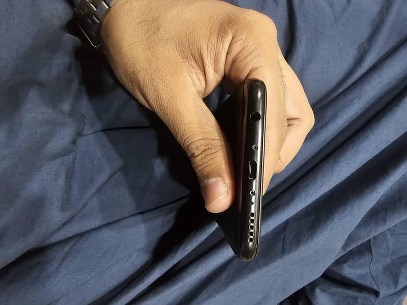 Honor 7C 1