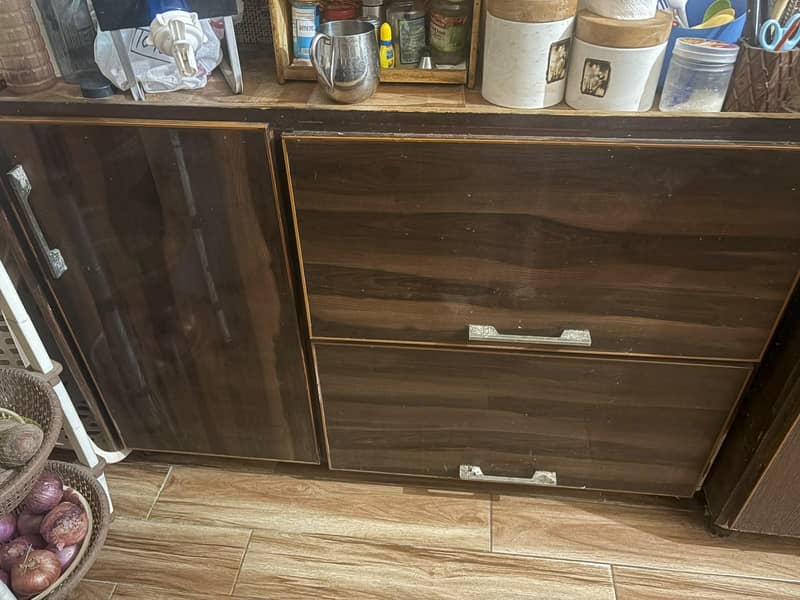 kitchen almari 0