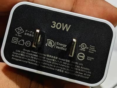 Google Pixel 30W USB-C Fast Charger
