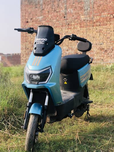 Reevo Y06 E-bike