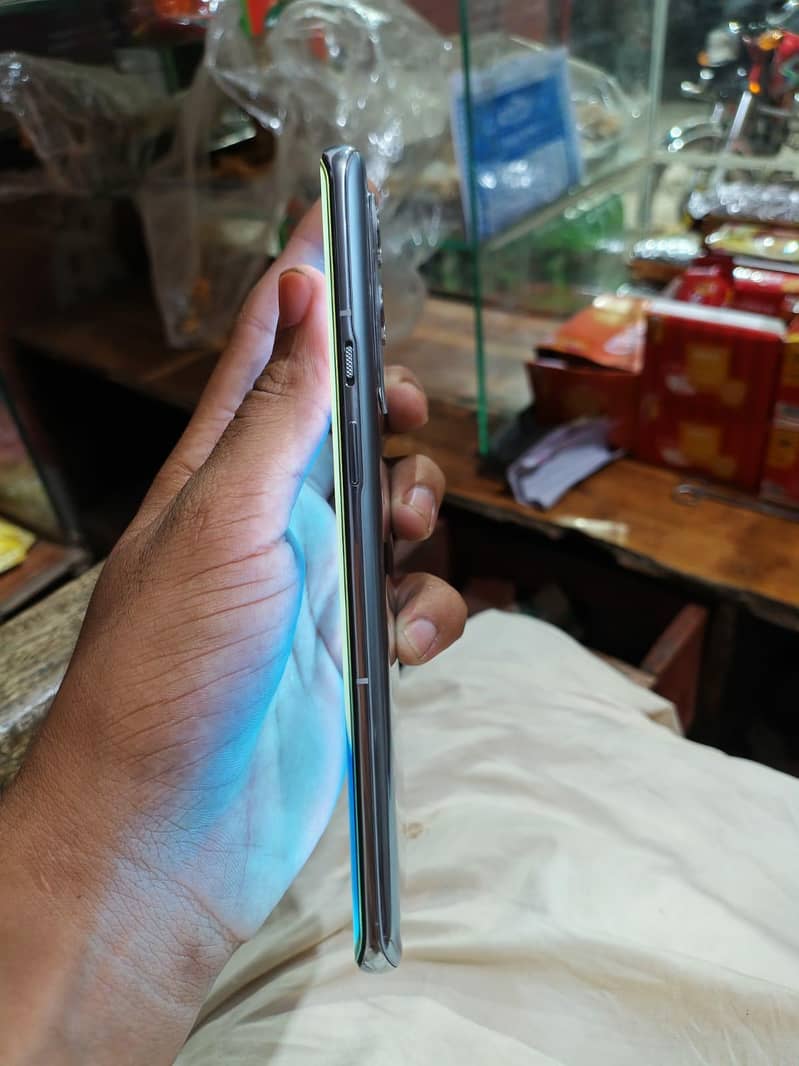 One Plus 9 Pro 1