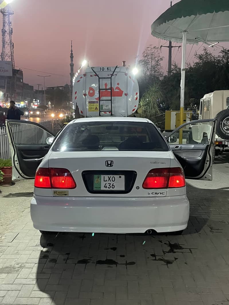 Honda Civic EXi 2000 5