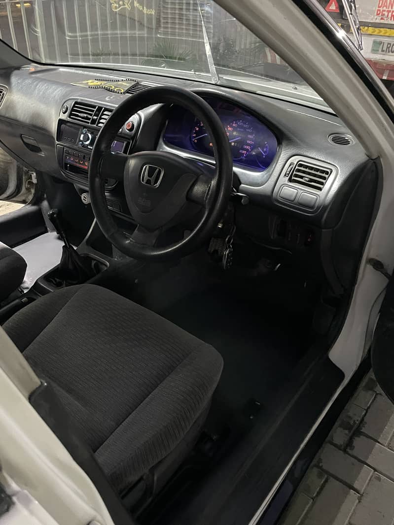 Honda Civic EXi 2000 8