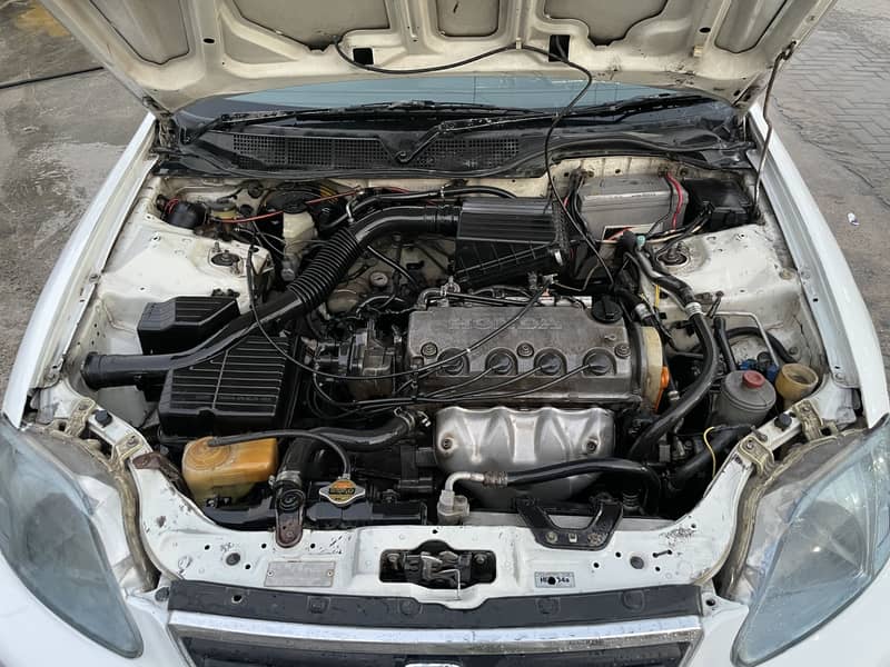 Honda Civic EXi 2000 9