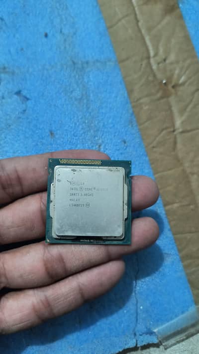 computer ka saman hai ok hai