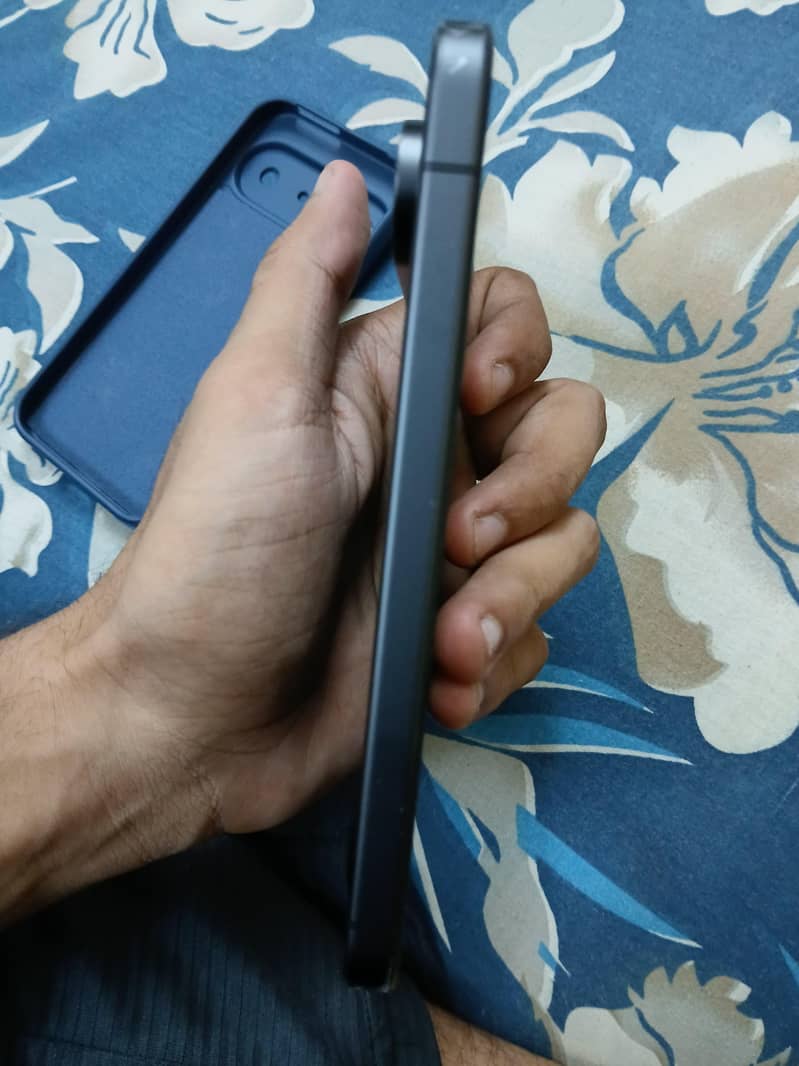 Google Pixel 9 2