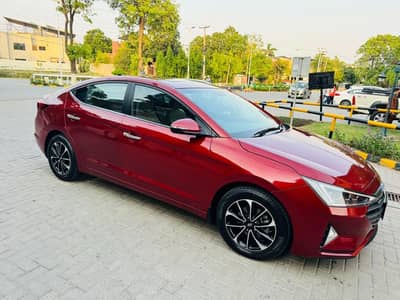 Hyundai Elantra 2022