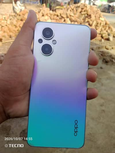 OPPO F21 Pro