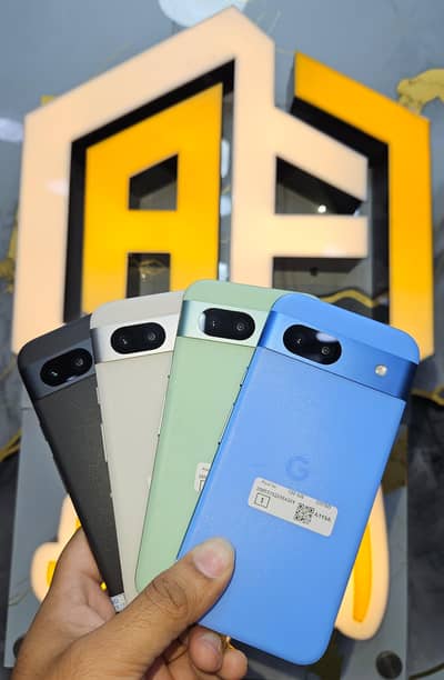 Google pixel 8A, 8/128GB. Google pixel 6A 6/128GB