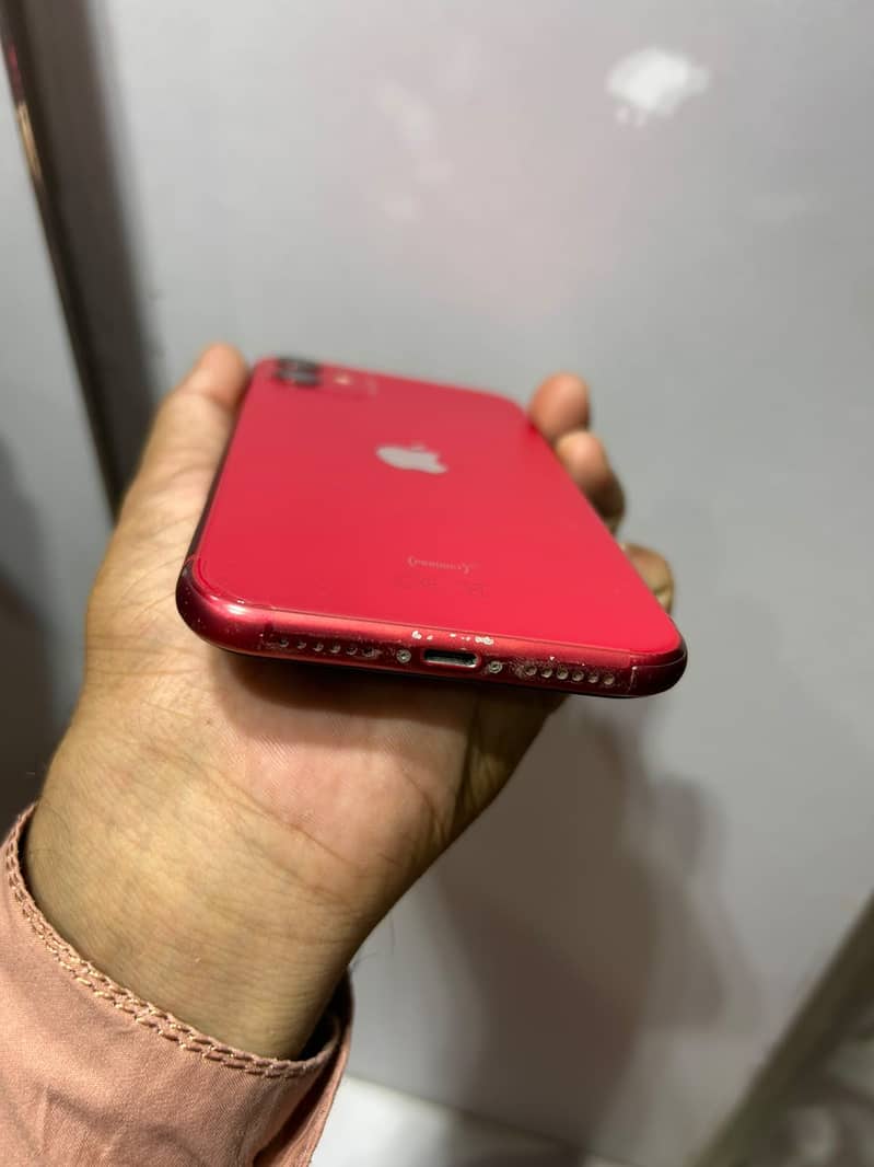 Apple iPhone 11 3