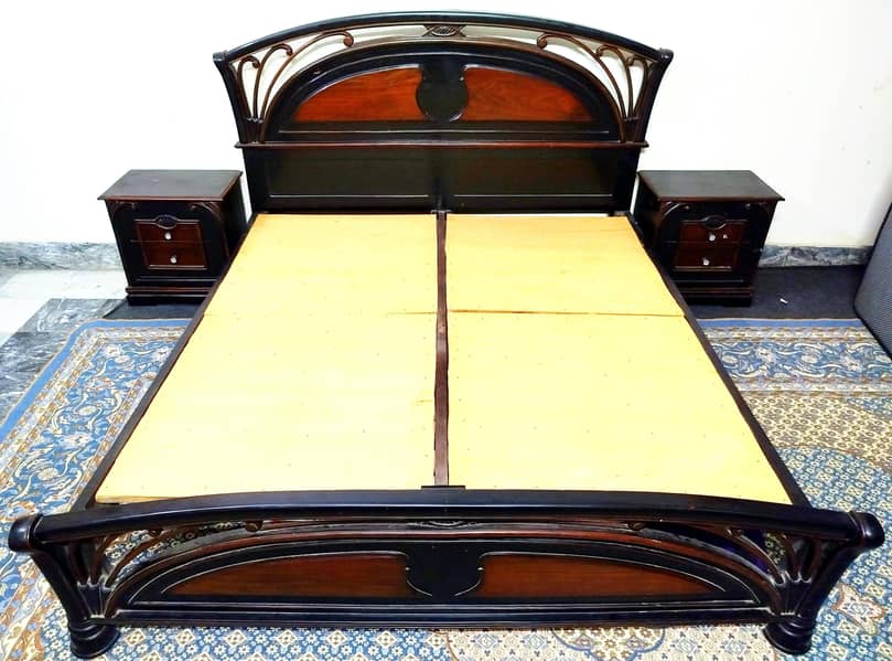 King Bed Set, , Single Bed & Dressing Table - Solid Shesham Wood 0