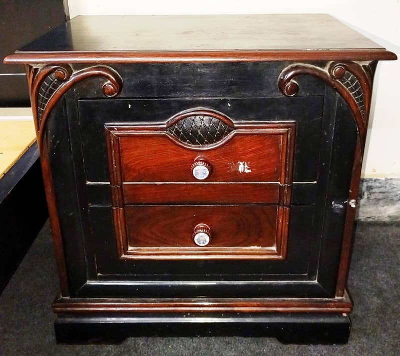King Bed Set, , Single Bed & Dressing Table - Solid Shesham Wood 3