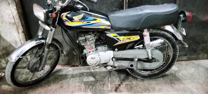 super power 125 2017 karchi exchange posble 03188308655