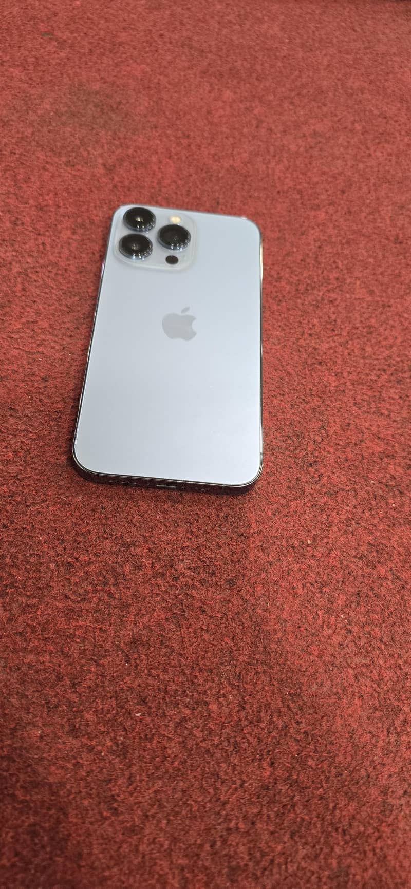 Apple iPhone 13 Pro 0