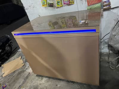 Waves deep freezer  glass door automatica