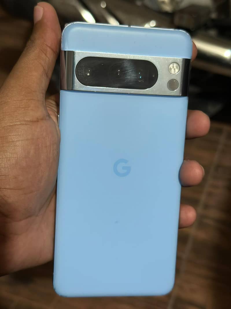 Google Pixel 8 Pro 3