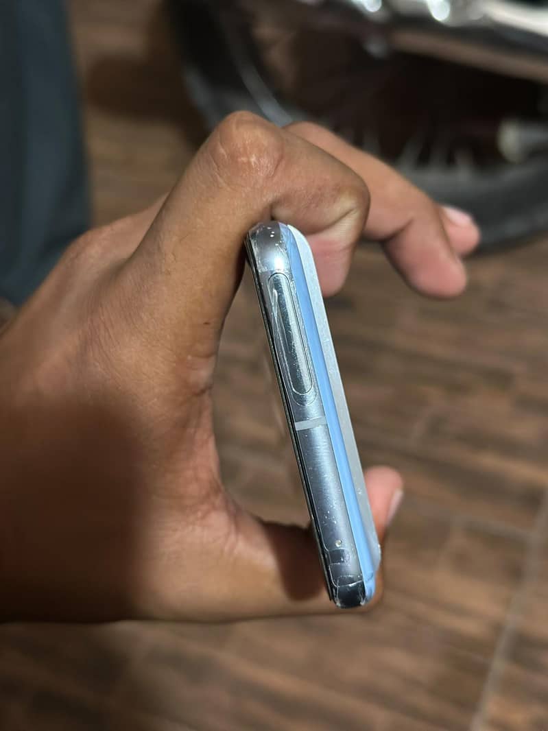 Google Pixel 8 Pro 4