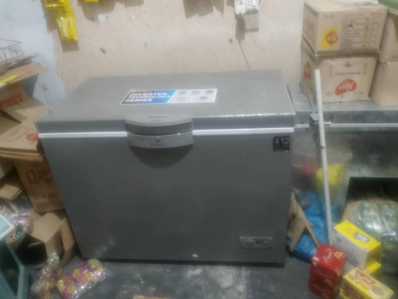 refrigerator 0