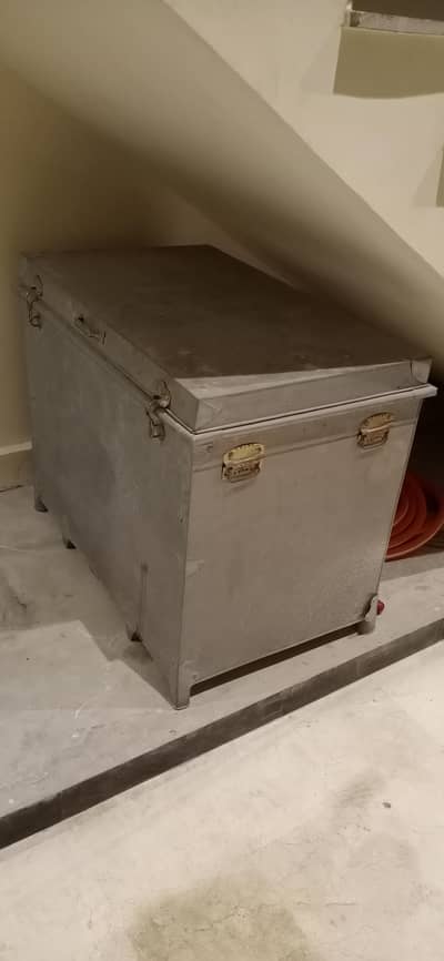 trunk sandooq