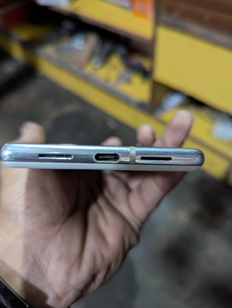 Pixel 6 pro Panel change 2