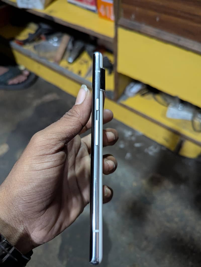 Pixel 6 pro Panel change 3
