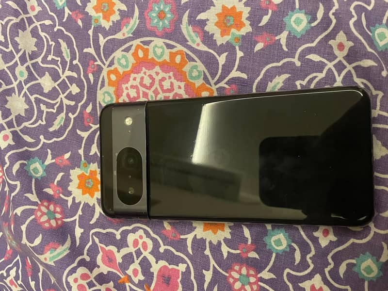 Google Pixel 8 1