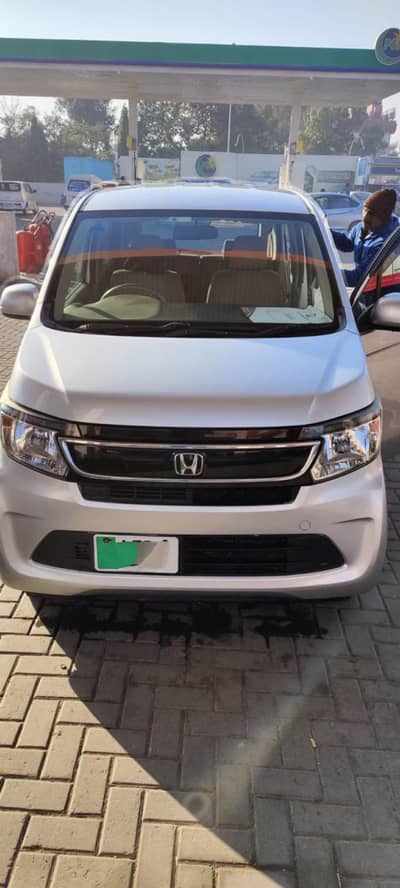 Honda N Wgn 16 model 18 import 19 number 26lac
