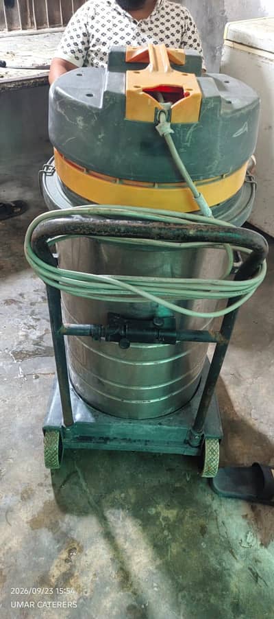 80 liter vacuum cleaner wet or dry
