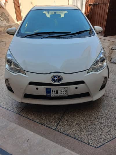 Toyota Aqua 2013