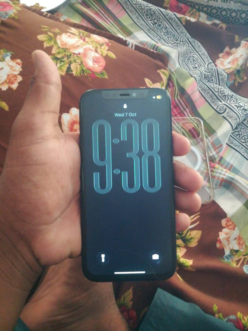Apple iPhone 12 0