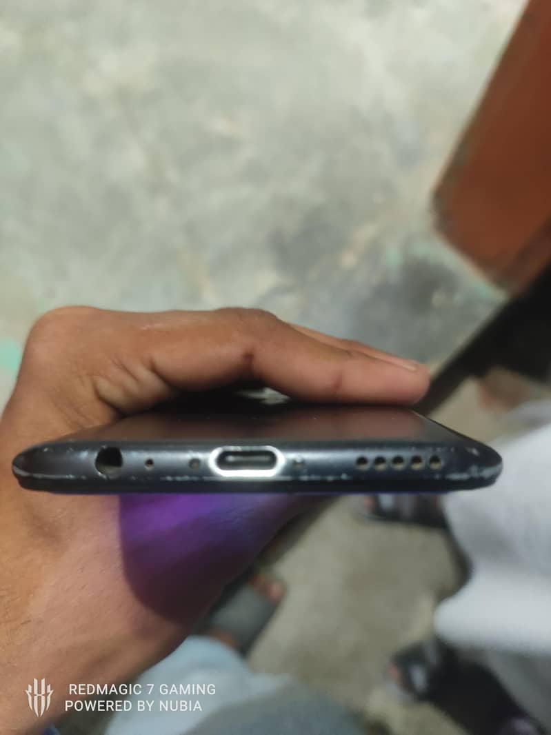 One Plus 5T 2