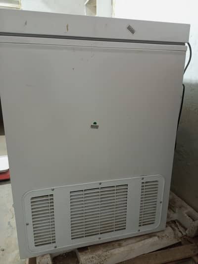 Dawalance Deep frezer full warranty