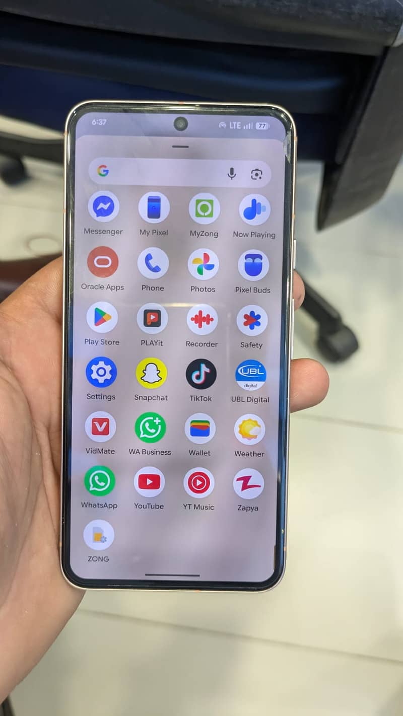 Google Pixel 8 5