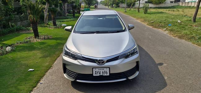 Toyota Corolla GLI 2018 Very low mileage and Good Condition