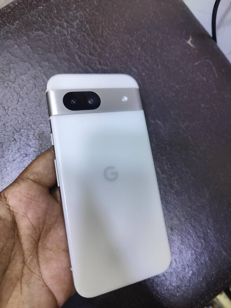Google Pixel 8a 0