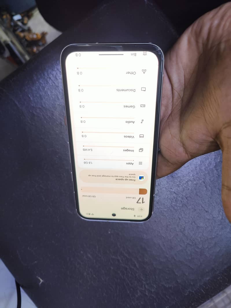 Google Pixel 8a 3