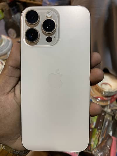 Apple iPhone 16 Pro Max