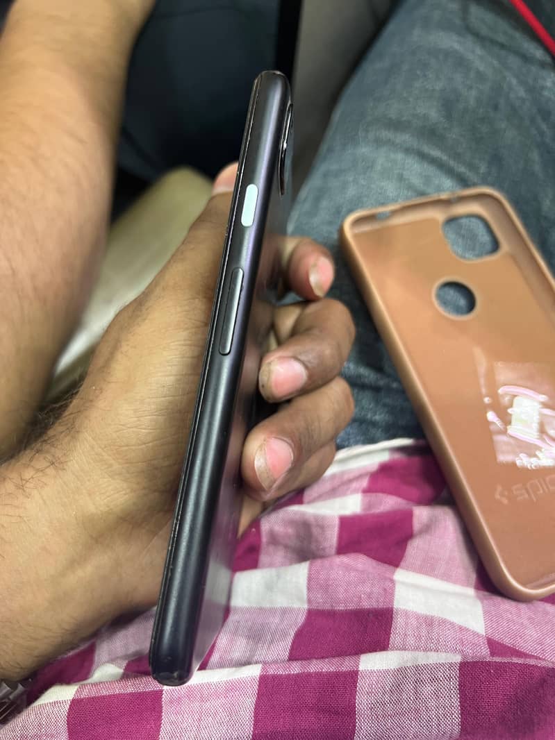 Google Pixel 4a 4