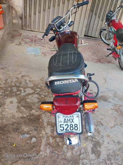 HONDA CD70 Contact 03116442323