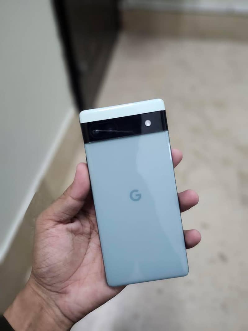 Google Pixel 6a 1