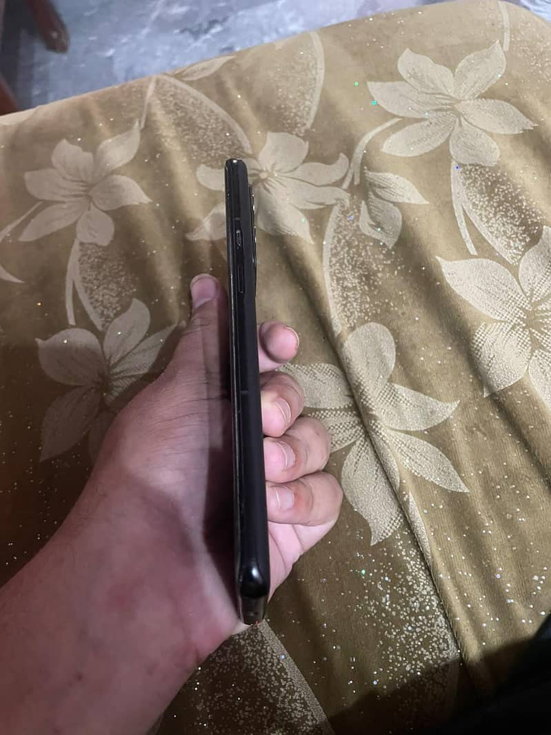 One Plus 9 Pro 4
