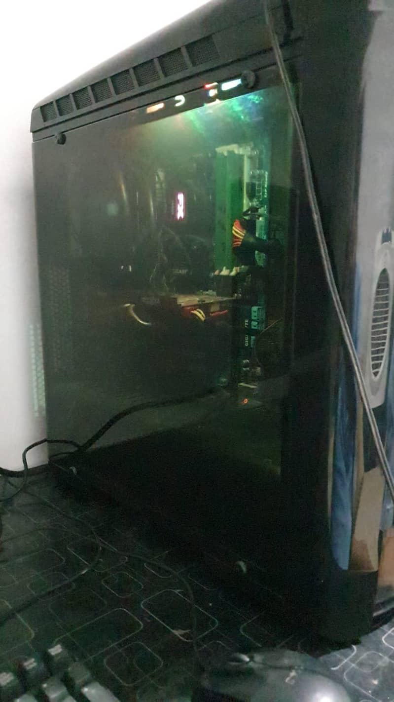 AMD FX-8150 11