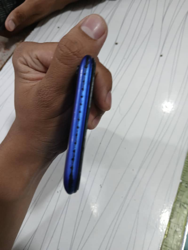 Tecno Spark 4 2