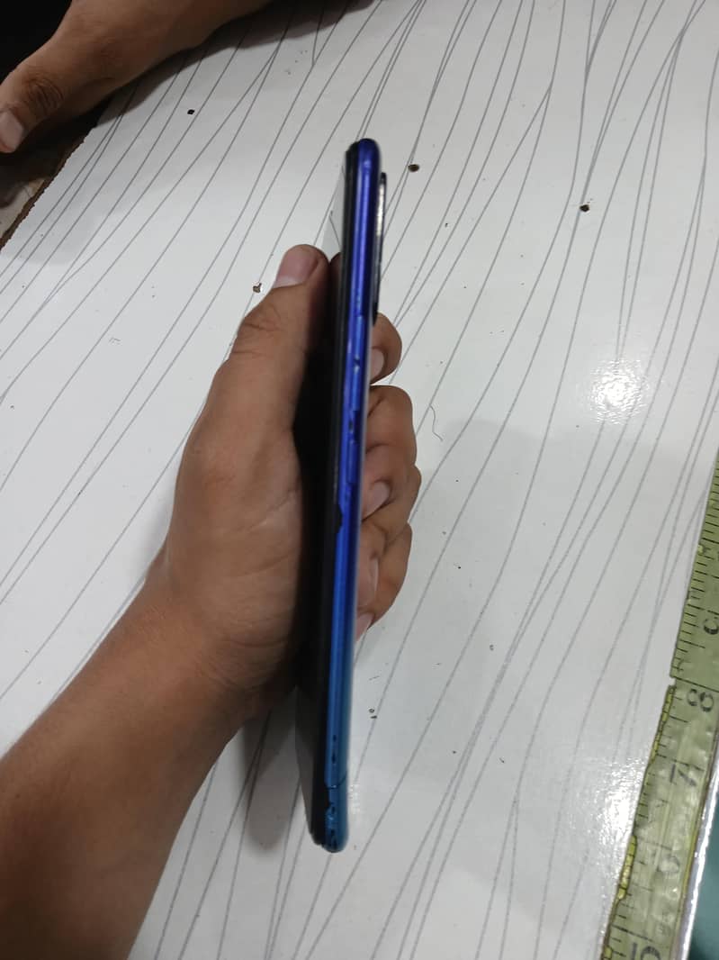Tecno Spark 4 4