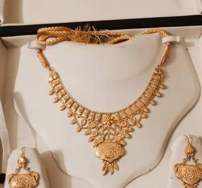 Gold set